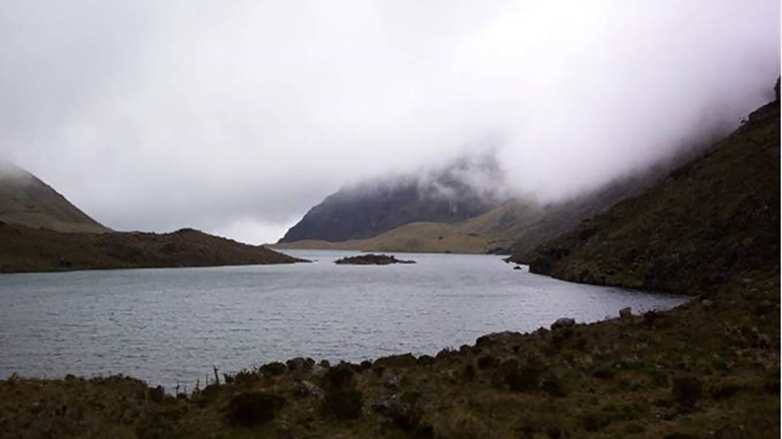 Laguna La Pintada - Vetas Páramo de Santurbán